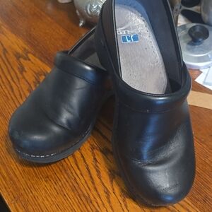 Dansko Black Leather Clogs Size 39